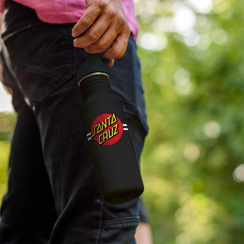 27oz-classic-with-flip-seal-sport-cap-santa-cruz-t6 27oz_classic_water_bottle_santacruz_dot_hand_square.jpg