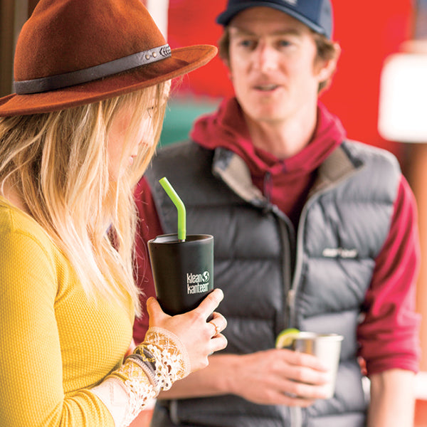 tumbler-straw-lid-with-straw-g0 K16VSSC-SB-guy-girl_style_9a499e23-5b7a-4a0d-b42e-d1b4b02627b2.jpg