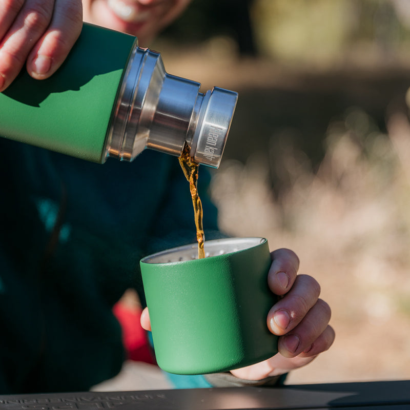 tkpro-maintenance-kit-w1 tkpro_32oz_thermos_green_pourthrough_lifestyle.jpg
