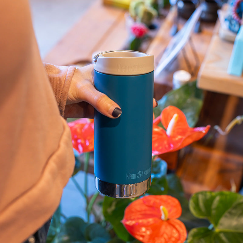 12oz-tkwide-with-cafe-cap-t0 tkwide_12oz_cafe_corsair_closeup_flowers_square.jpg