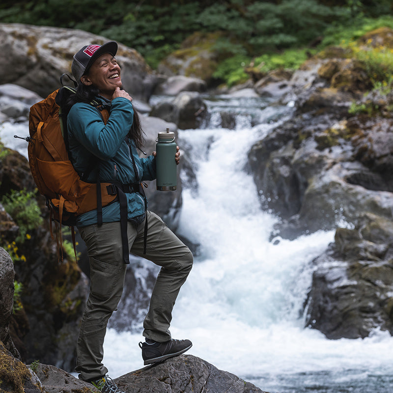 32oz-tkwide-with-twist-cap-p4 tkwide_32oz_insulated_bottle_twist_backpack_river_guy_square.jpg